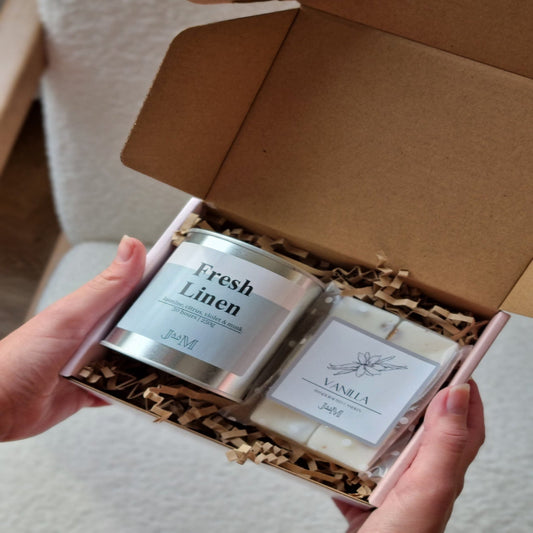 Wood Wick Candle & Wax Melt Gift Set