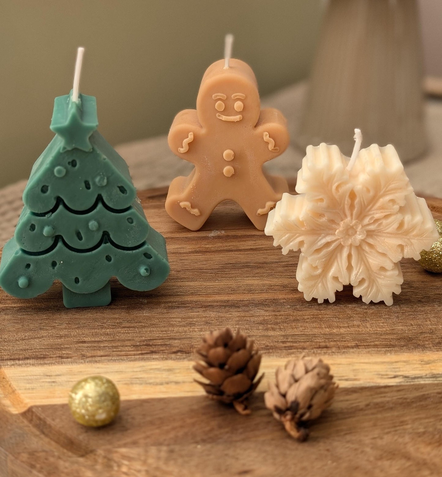 Christmas gift box. Christmas decor candle. Christmas candle set. candle. Christmas gift set. Christmas tree. Christmas gift. - My Store