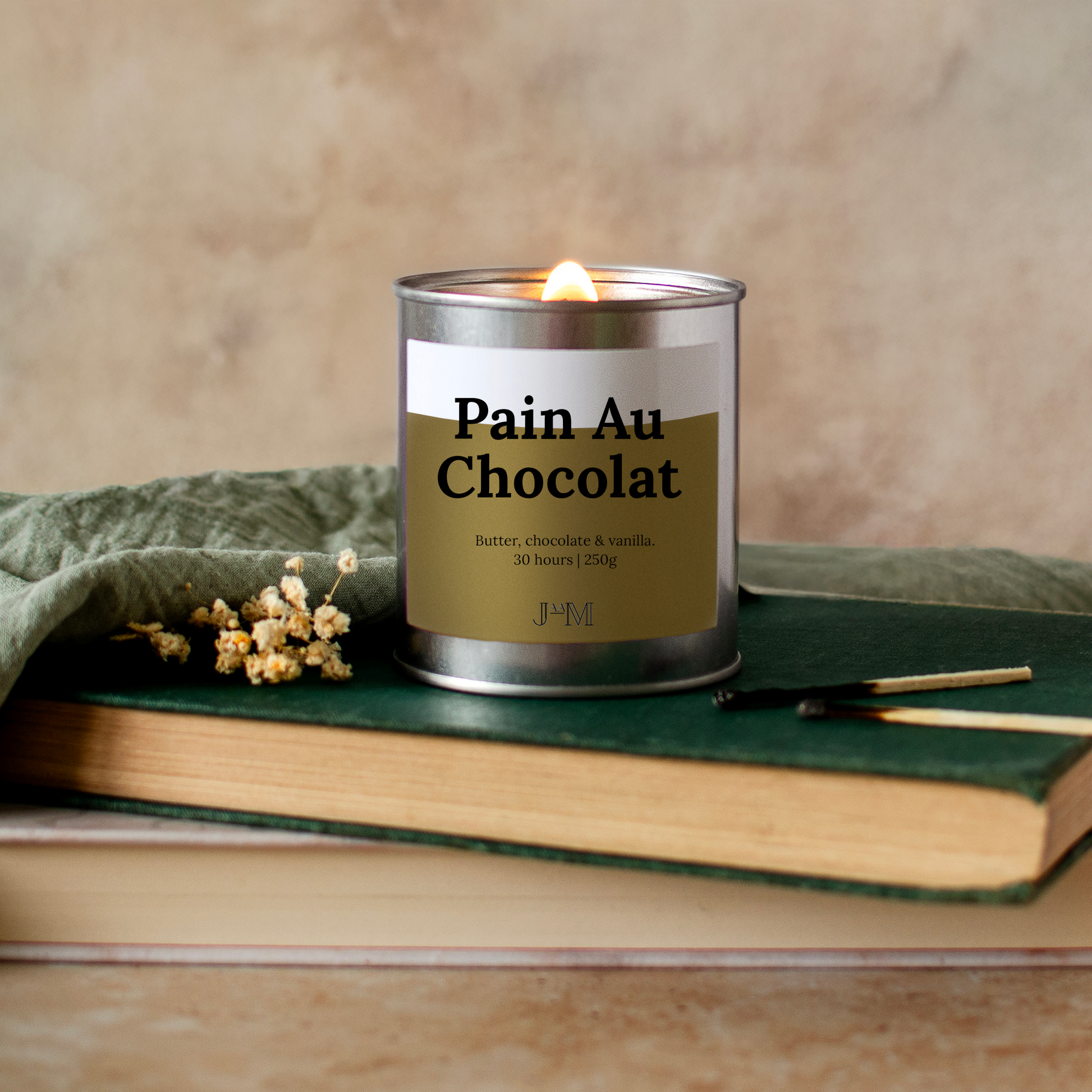 Pain Au Chocolat Wood Wick Candle - My Store