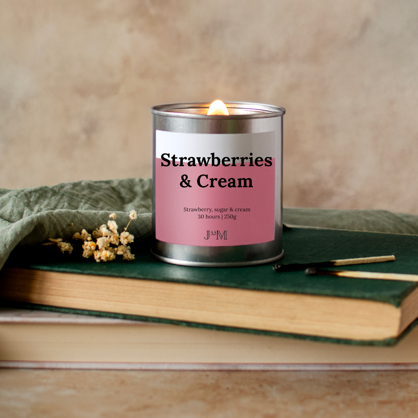 Strawberry & Cream Wood Wick Candle - My Store
