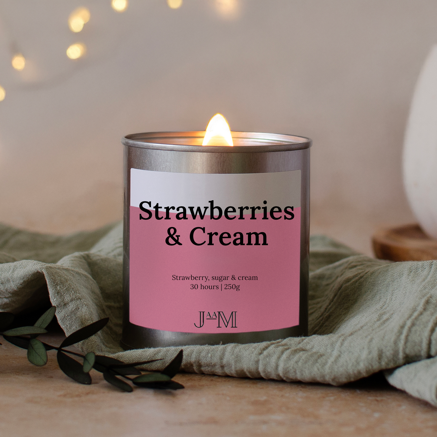 Strawberry & Cream Wood Wick Candle - My Store