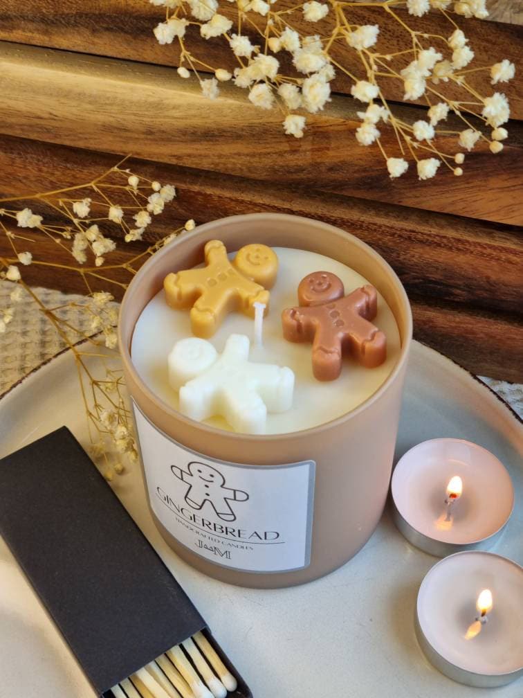 Gingerbread scented candle with matches - My Store