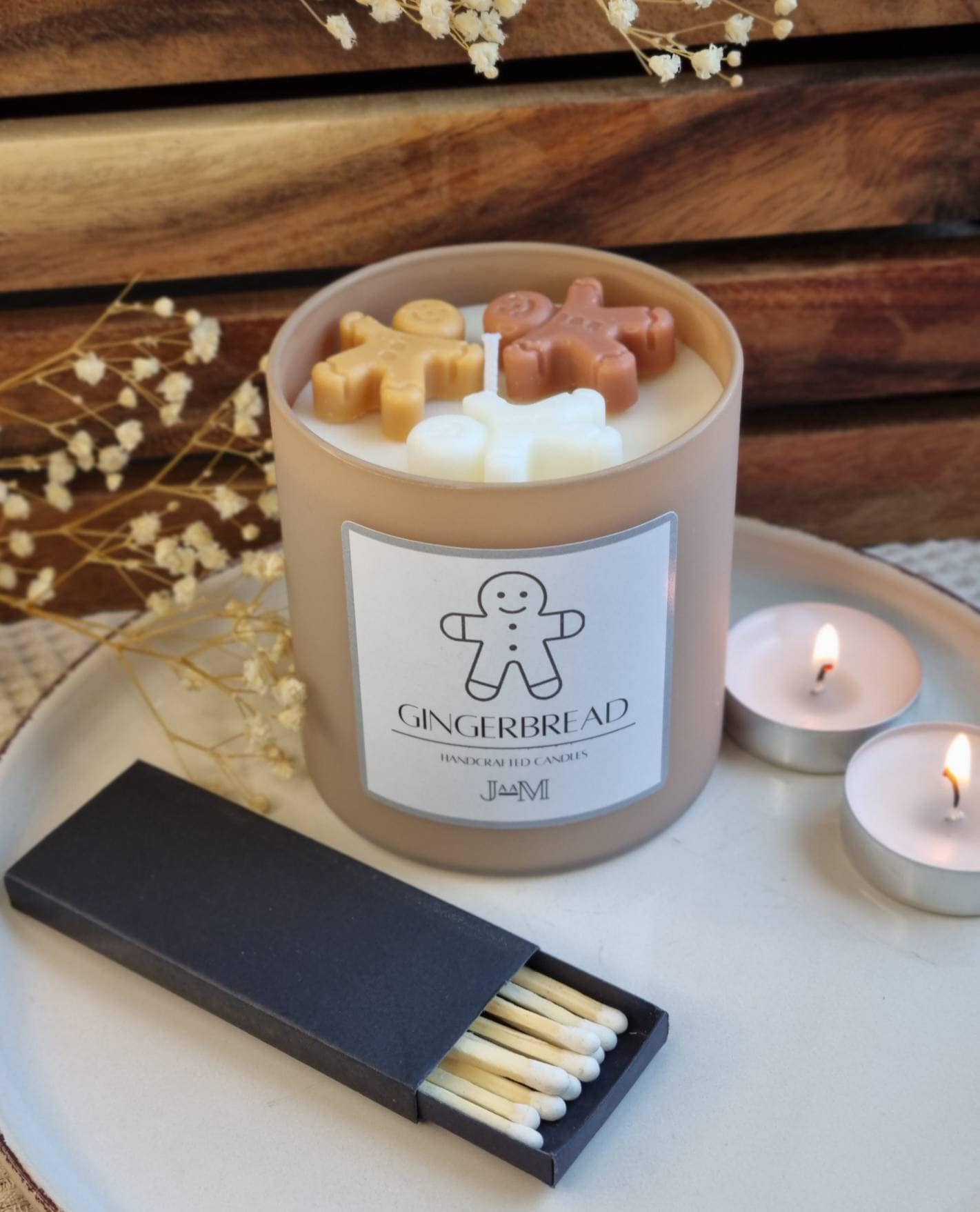 Gingerbread scented candle with matches - My Store