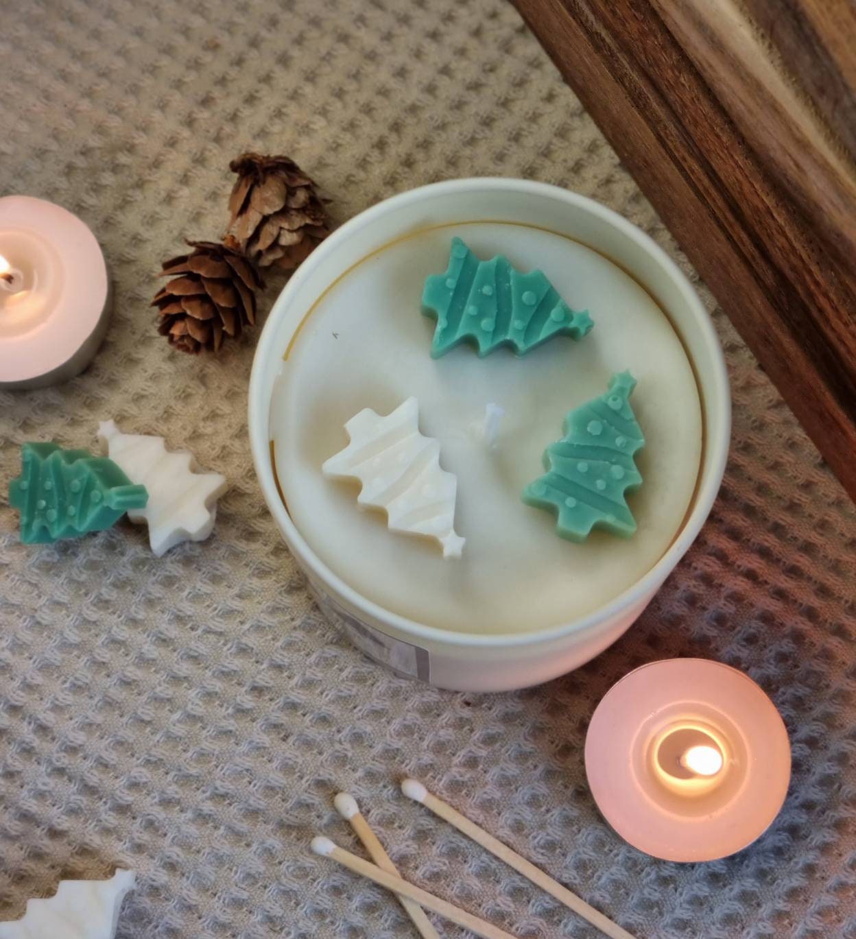 Winter pine candle. Christmas Candle. Christmas gift. Pine candle. Christmas tree candle. - My Store