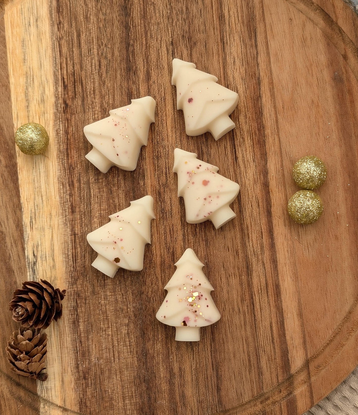 White christmas wax melts. Christmas wax melts. Christmas decor wax melts. White Wax melt gift set - My Store