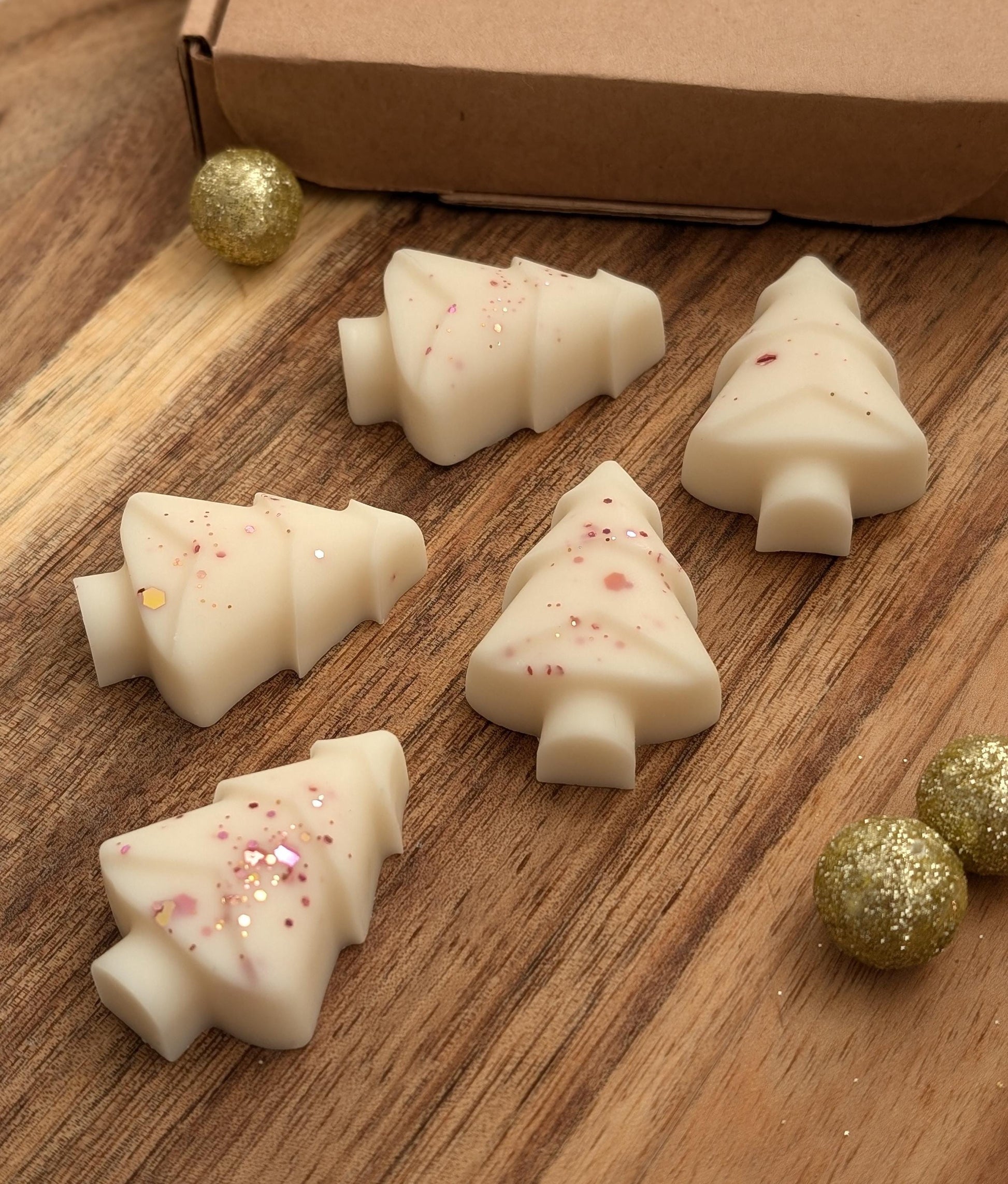 White christmas wax melts. Christmas wax melts. Christmas decor wax melts. White Wax melt gift set - My Store