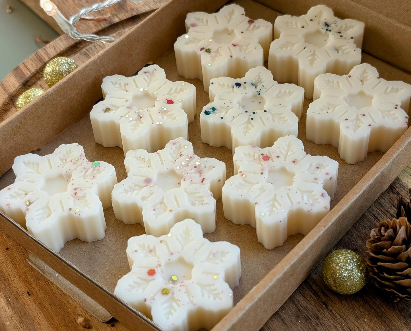 Snowflake wax melts. Christmas wax melts. Christmas decor wax melts. Snowflake decor. Wax melt gift set - My Store