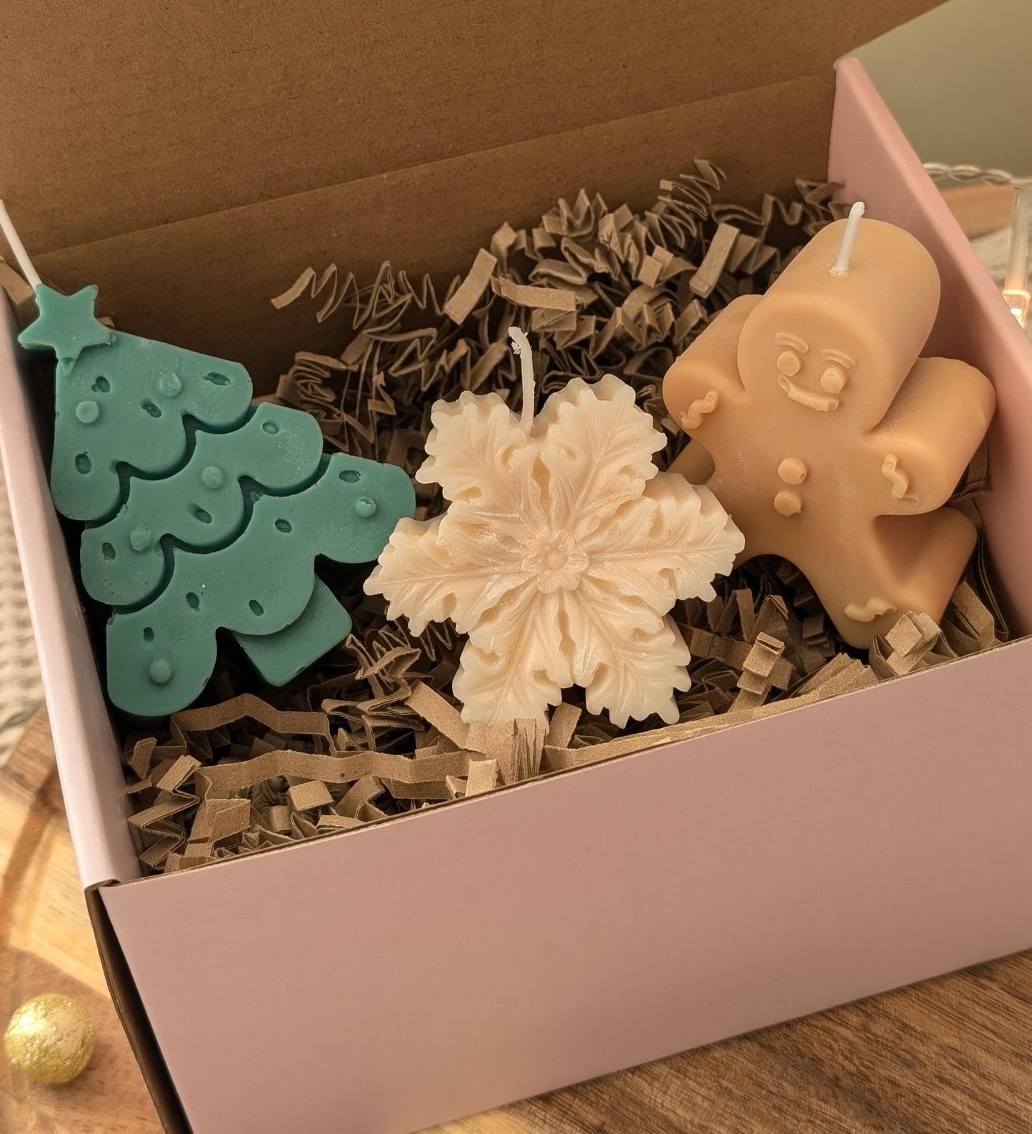 Christmas gift box. Christmas decor candle. Christmas candle set. candle. Christmas gift set. Christmas tree. Christmas gift. - My Store