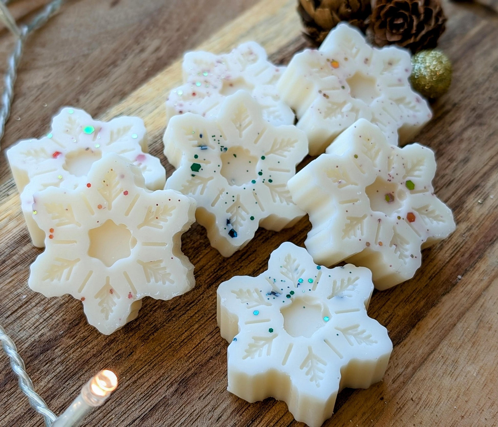 Snowflake wax melts. Christmas wax melts. Christmas decor wax melts. Snowflake decor. Wax melt gift set - My Store